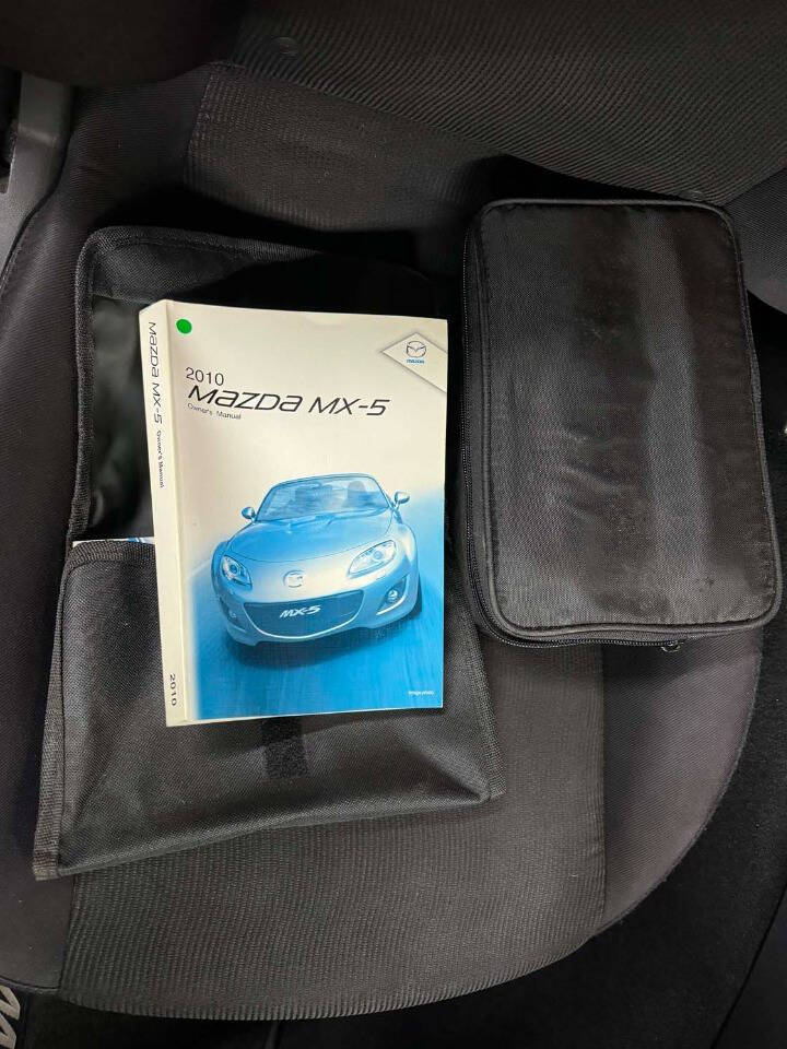 2010 Mazda MX-5 Miata 13