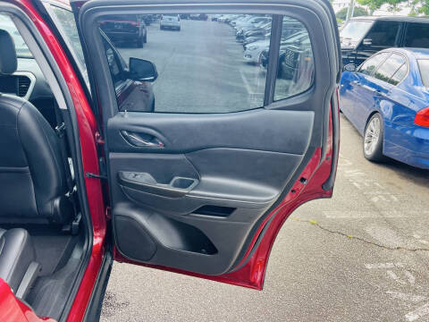 2017 GMC Acadia SLT-1