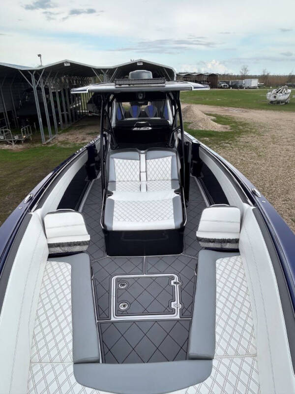 2021 Nor-Tech 390 Sport