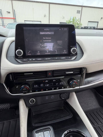 2021 Nissan Rogue SL
