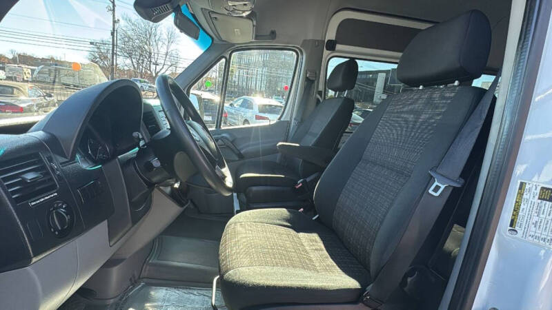 2014 Mercedes-Benz Sprinter 2500
