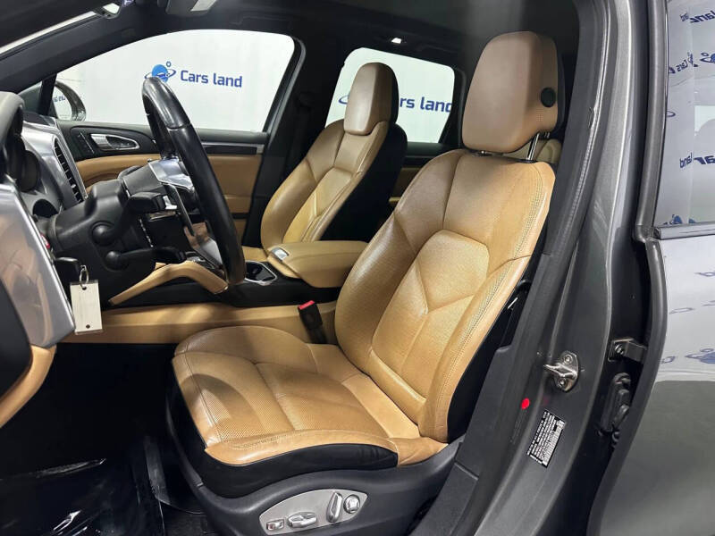 2017 Porsche Cayenne S