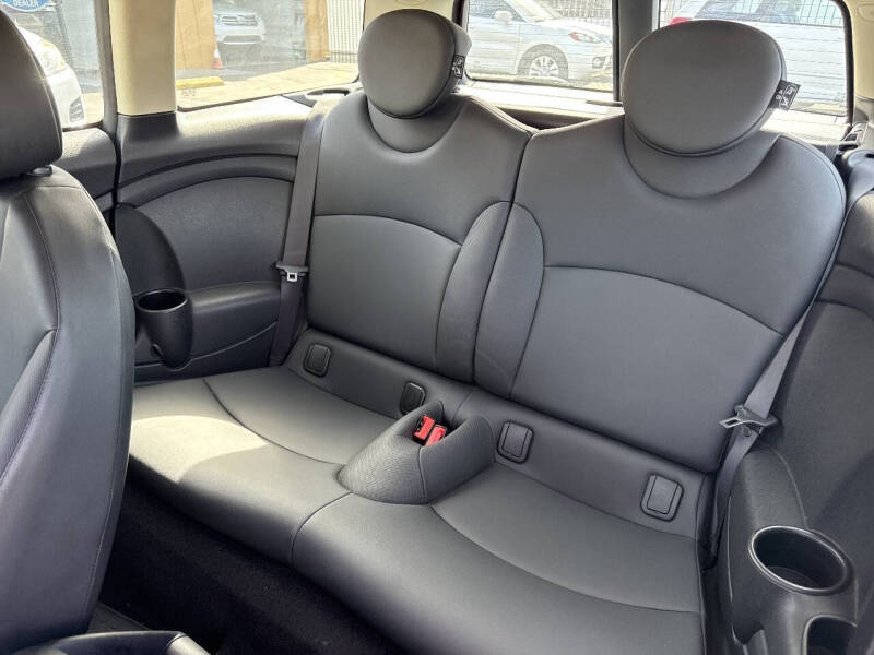 2014 MINI Clubman Cooper