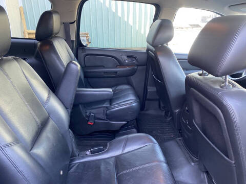 2014 Chevrolet Suburban LT