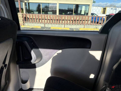 2012 Dodge Grand Caravan Crew