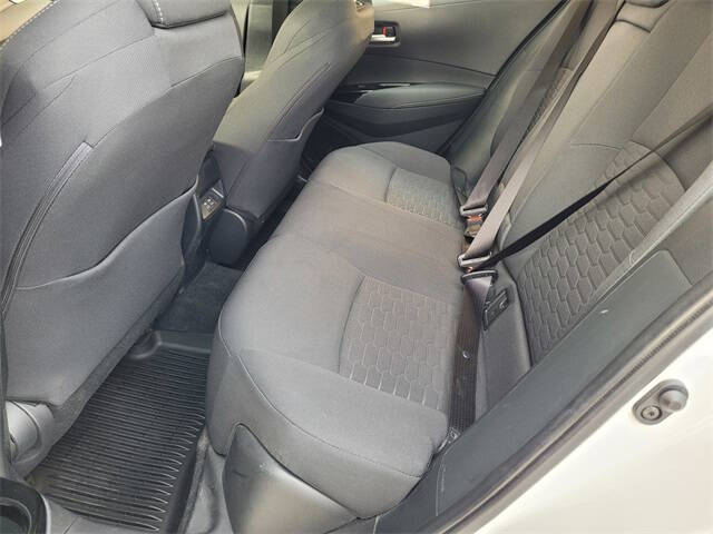 2023 Toyota Corolla Hatchback SE