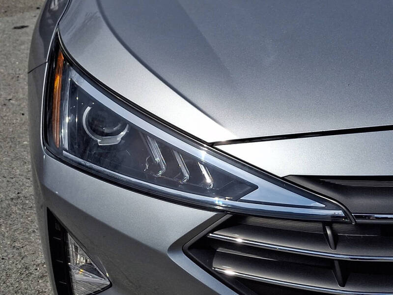 2020 Hyundai Elantra