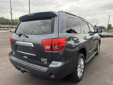 2010 Toyota Sequoia Platinum