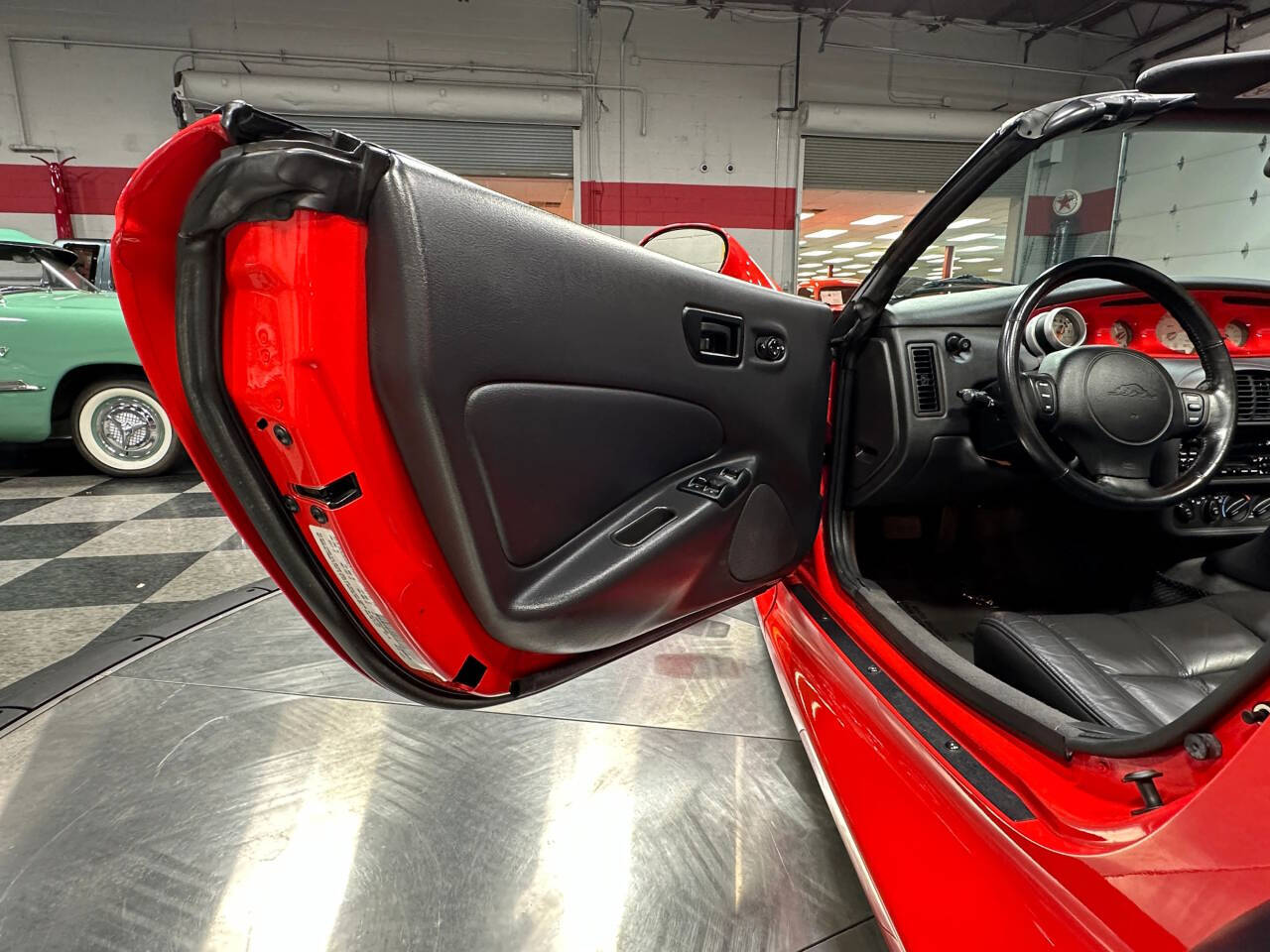 1999 Plymouth Prowler 18