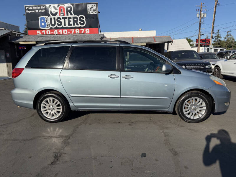 2007 Toyota Sienna XLE 7-Passenger