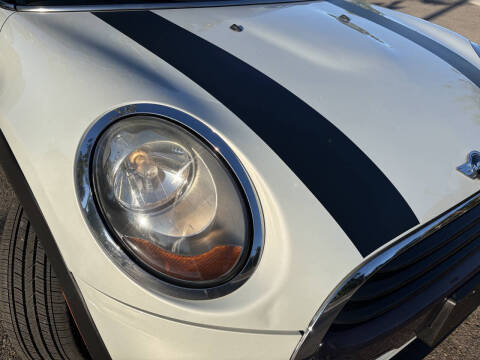 2016 MINI Hardtop 4 Door Cooper