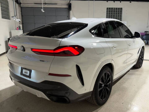 2021 BMW X6 xDrive40i