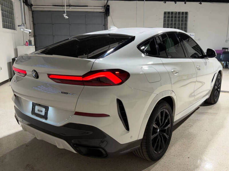 2021 BMW X6 xDrive40i