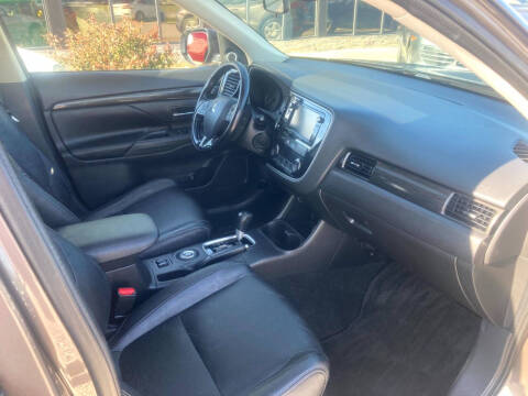 2016 Mitsubishi Outlander SEL