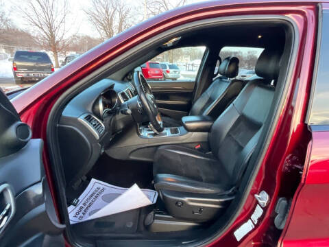 2017 Jeep Grand Cherokee Laredo