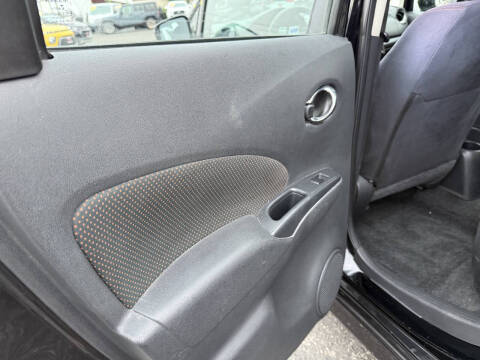 2018 Nissan Versa Note SR