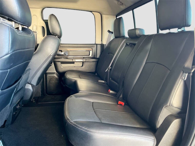 2019 RAM 1500 Classic Laramie