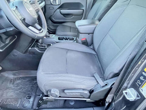 2020 Jeep Wrangler Unlimited Willys