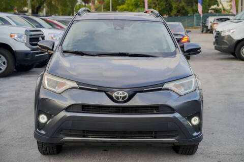 2017 Toyota RAV4 XLE