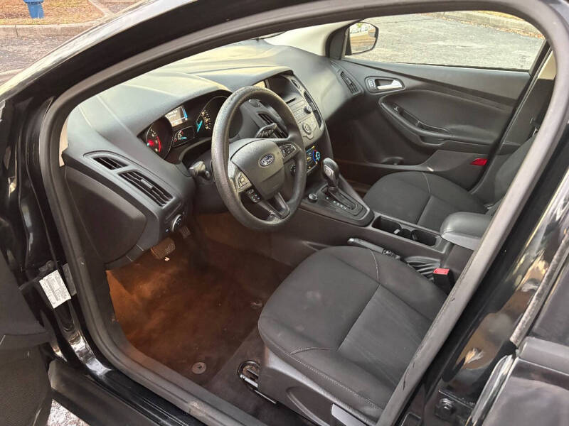 2017 Ford Focus SE