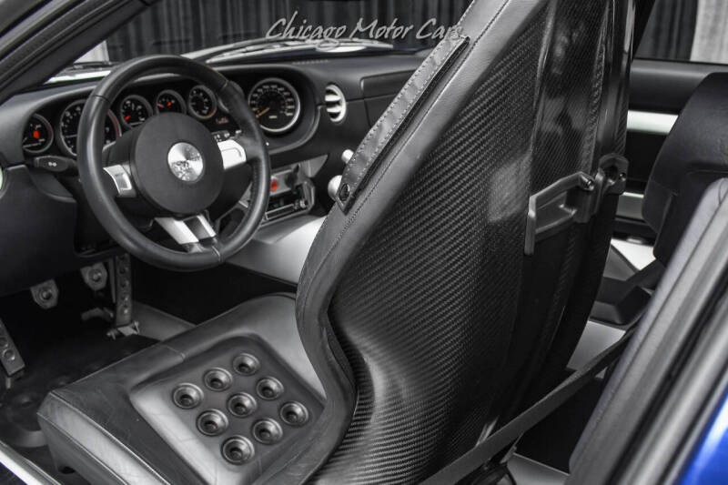2005 Ford GT