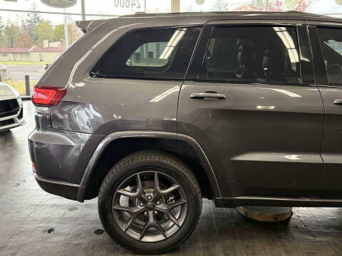 2021 Jeep Grand Cherokee 80th Anniversary Edition