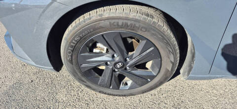 2023 Hyundai Elantra Hybrid Blue