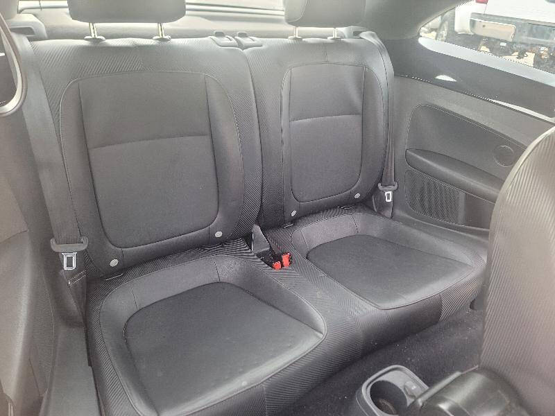 2012 Volkswagen Beetle 2.5L