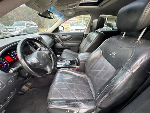 2011 Infiniti FX35