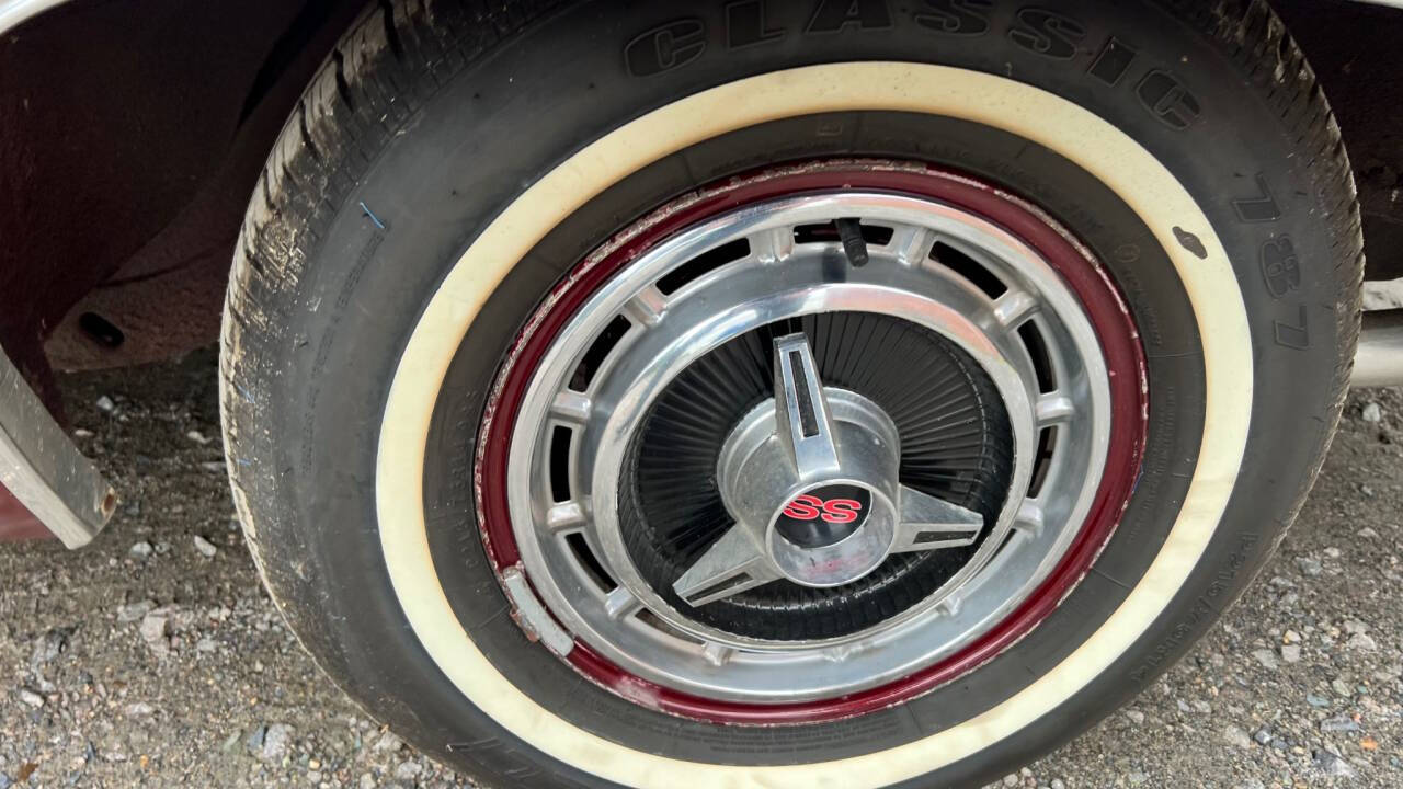 1966 Chevrolet Impala 28