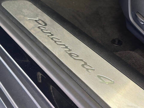 2022 Porsche Panamera