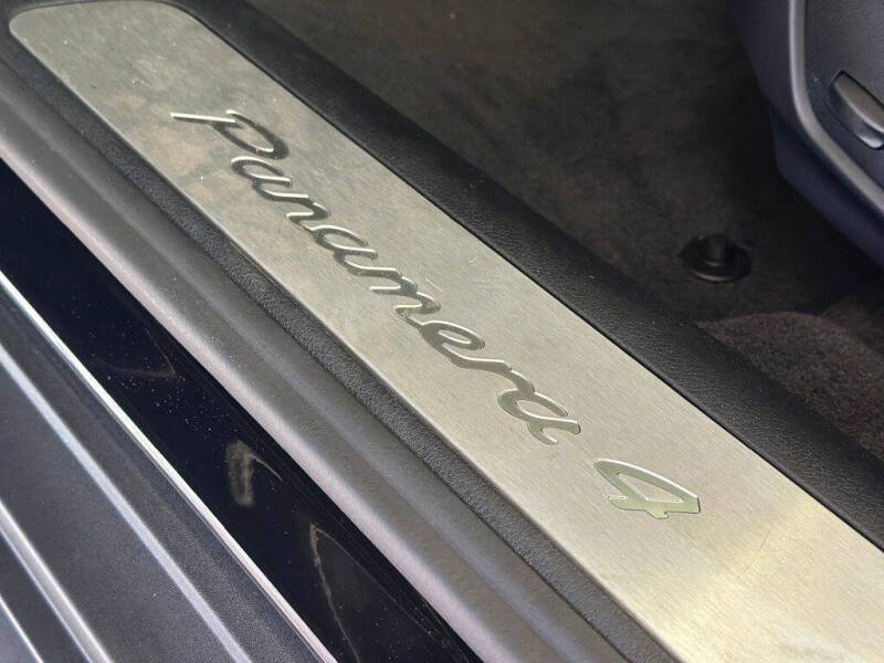 2022 Porsche Panamera