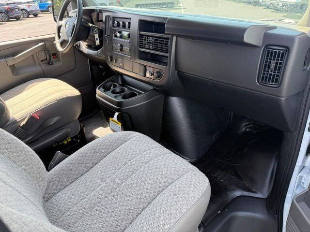 2026 Chevrolet Express 3500