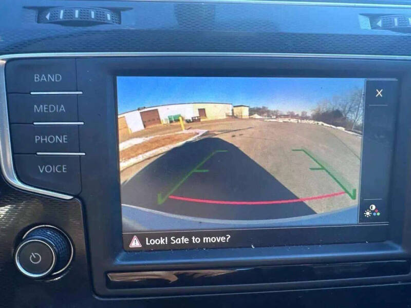 2016 Volkswagen Golf GTI Autobahn