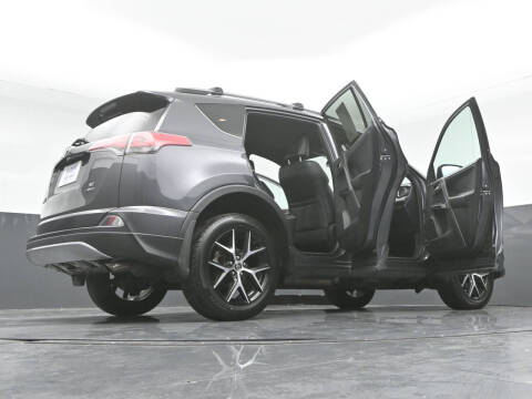 2017 Toyota RAV4 SE