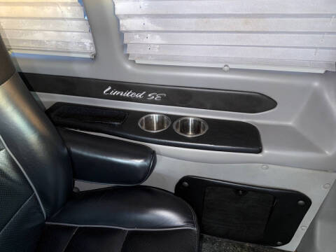 2017 GMC Savana 2500