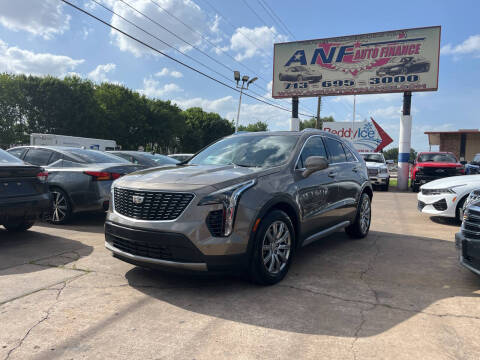 2020 Cadillac XT4 Premium Luxury