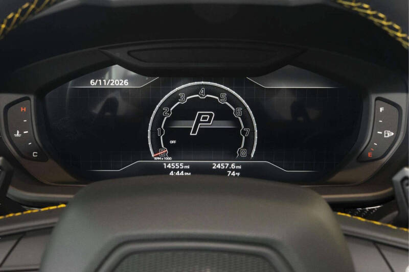 2024 Lamborghini Urus Performante