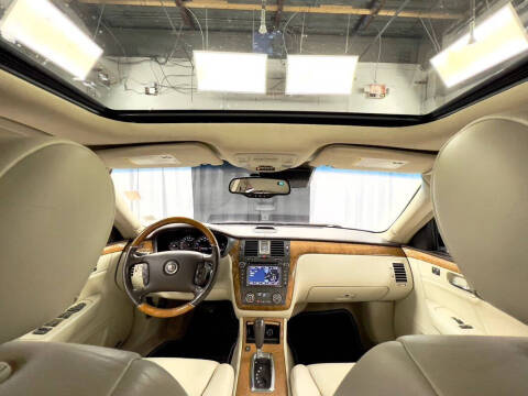 2011 Cadillac DTS Platinum Collection