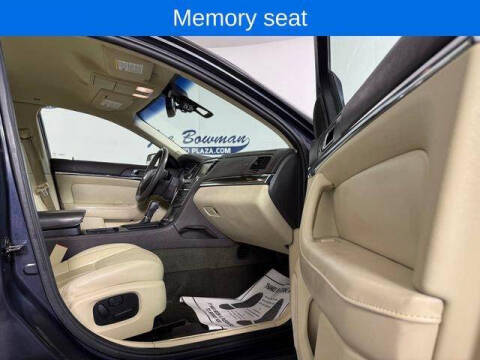 2014 Lincoln MKS