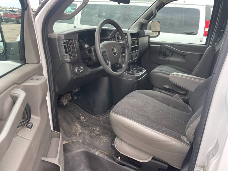 2020 Chevrolet Express 2500