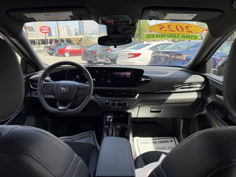 2025 Buick Envista Preferred