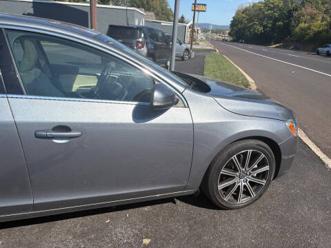 2016 Volvo S60 T5 Drive-E Inscription
