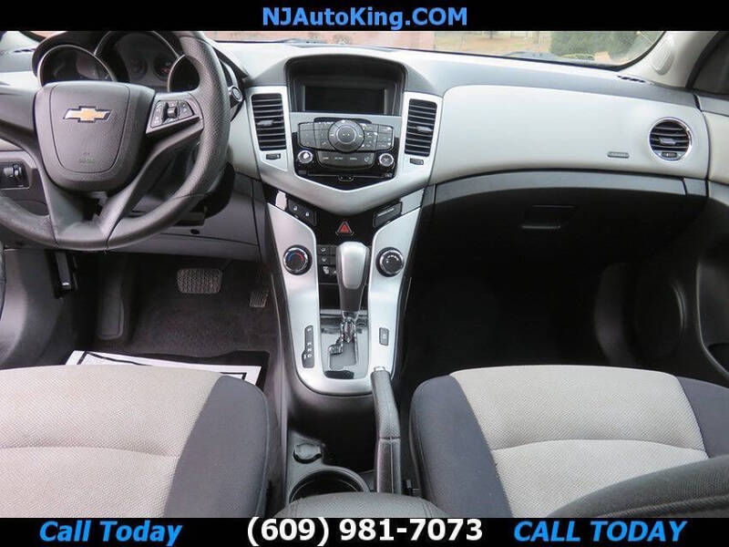 2012 Chevrolet Cruze LS