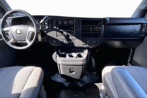 2016 Chevrolet Express LT 3500