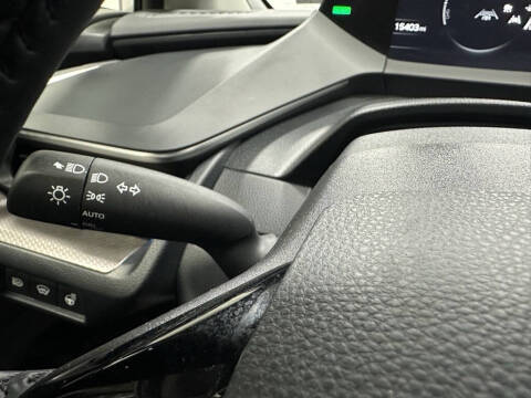 2025 Toyota Prius XLE