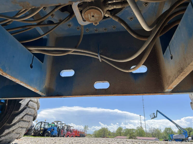 2016 Genie 85' Manlift