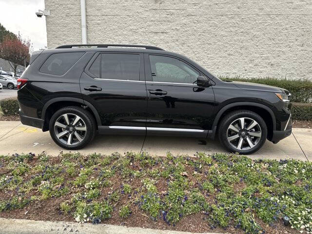 2025 Honda Pilot Touring