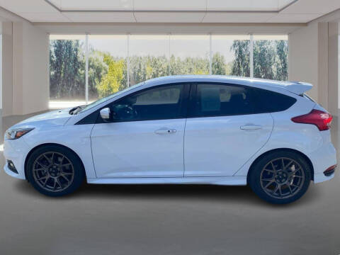 2018 Ford Focus ST