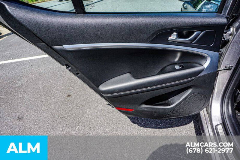 2025 Genesis G70